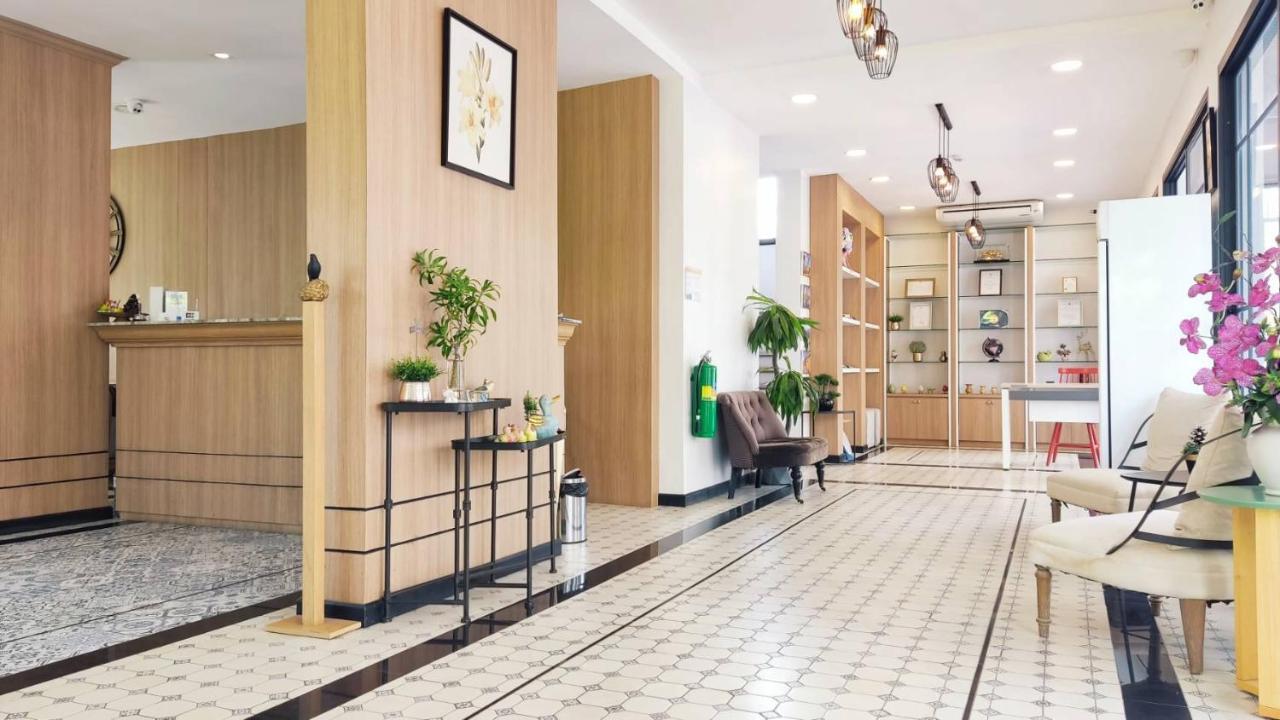 Hotel Matana Chiang Mai Luaran gambar